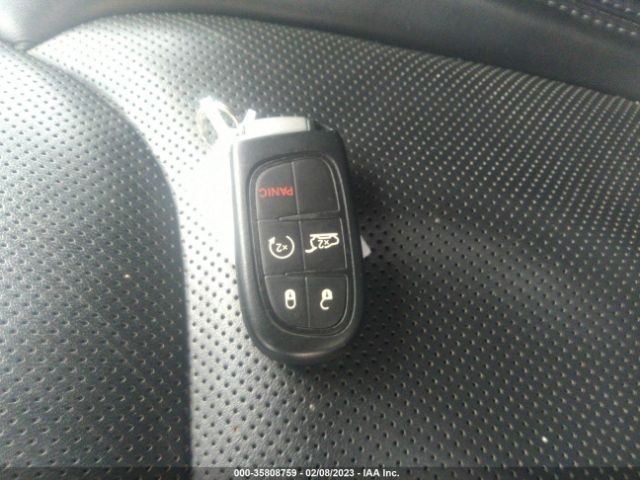 1C4PJMDX6KD368866 Jeep Cherokee Limited