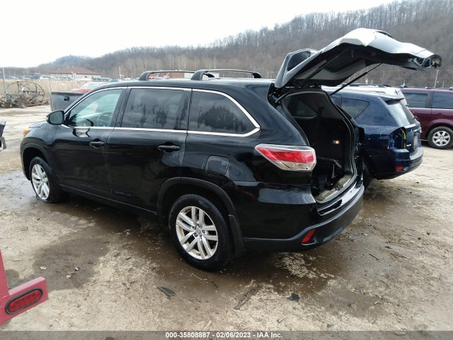 2015 Toyota Highlander, VIN: 5TDBKRFH3FS177216