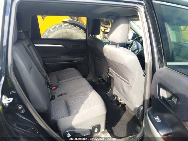 2015 Toyota Highlander, VIN: 5TDBKRFH3FS177216
