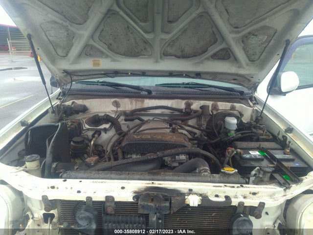 2002 Toyota Tundra Ltd მანქანა იყიდება აუქციონზე, vin: 5TBRT38192S242310, აუქციონის ნომერი: 35808912