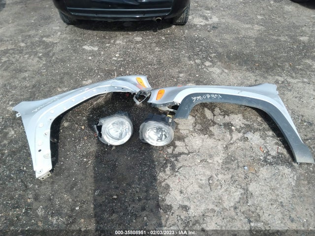 2015 Jeep Renegade, VIN: ZACCJAAT8FPB95888