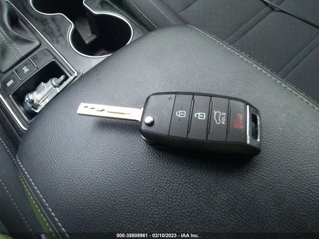 2020 KIA SORENTO LX VIN: 5XYPGDA35LG623140