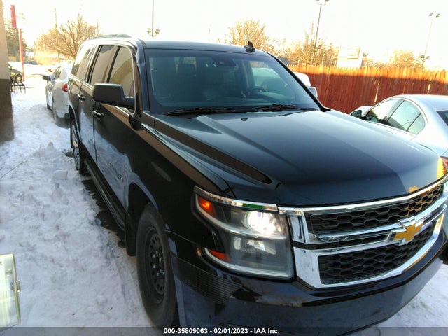 2016 Chevrolet Suburban, VIN: 1GNSKHKC2GR125572