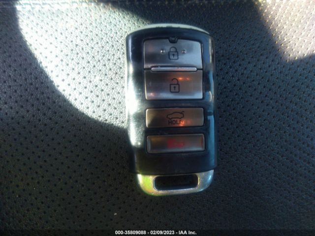 KNALN4D7XF5170890 KIA Cadenza Premium