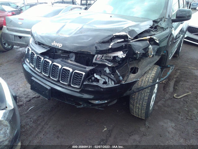 Jeep Grand Cherokee Laredo E 2018 1C4RJFAG1JC276996 Image 7