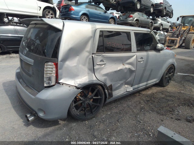 2013 SCION XB VIN: JTLZE4FE1DJ044113