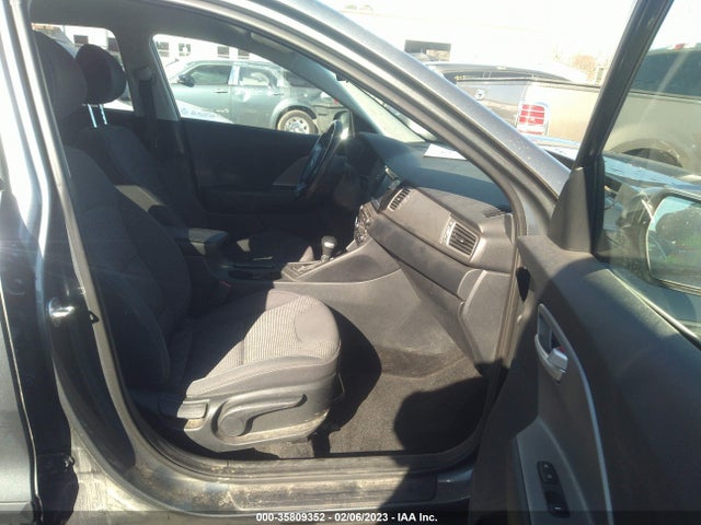 2018 Kia Niro, VIN: KNDCB3LC3J5109040