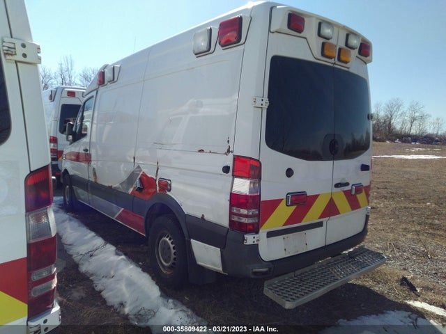 2012 MERCEDES-BENZ SPRINTER CARGO VANS VIN: WD3PE7CC6C5654257