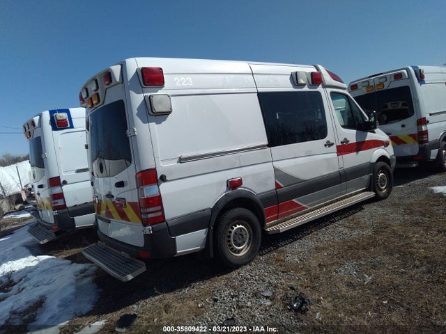 2012 MERCEDES-BENZ SPRINTER CARGO VANS VIN: WD3PE7CC6C5654257
