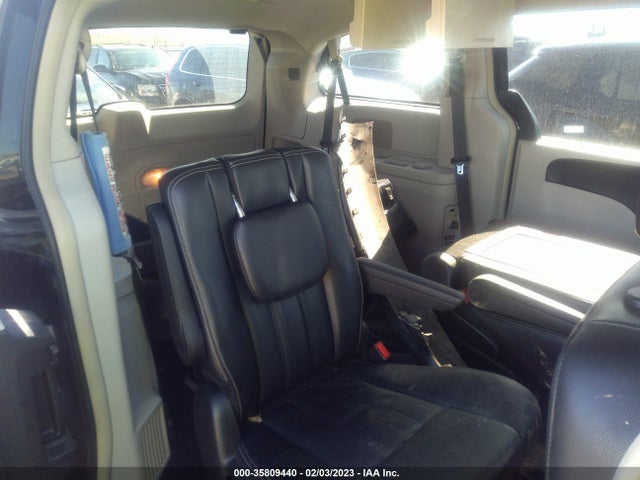 2C4RC1BG3ER243040 Chrysler Town & Country Touring