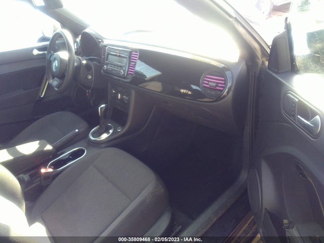 Volkswagen Beetle Coupe 2.5l Entry 2014 3VWFP7AT9EM628678 Image 5