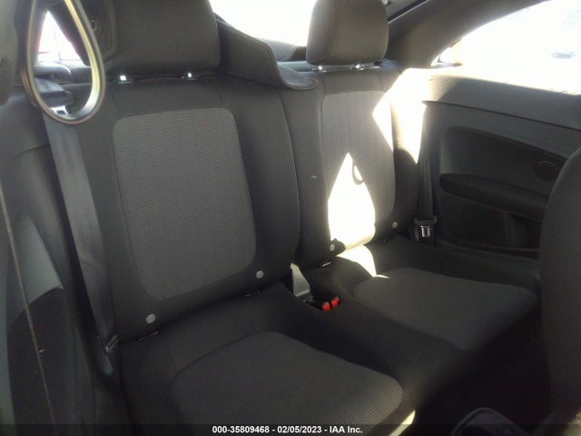 Volkswagen Beetle Coupe 2.5l Entry 2014 3VWFP7AT9EM628678 Image 8