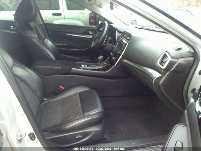 1N4AA6AP4GC379003 Nissan Maxima 3.5 Sr