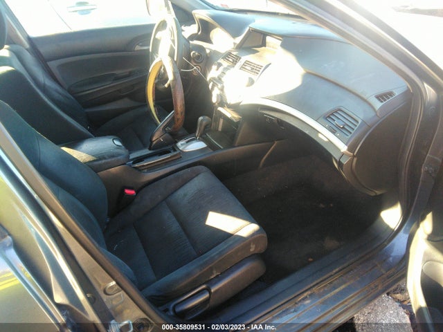2011 HONDA ACCORD SDN LX VIN: 1HGCP2F34BA145725