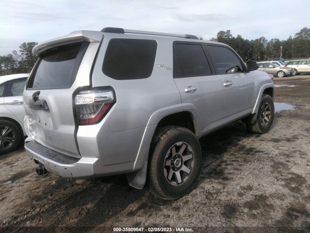 Toyota 4RUNNER SR5 2019 JTEBU5JR1K5614676 Image 5