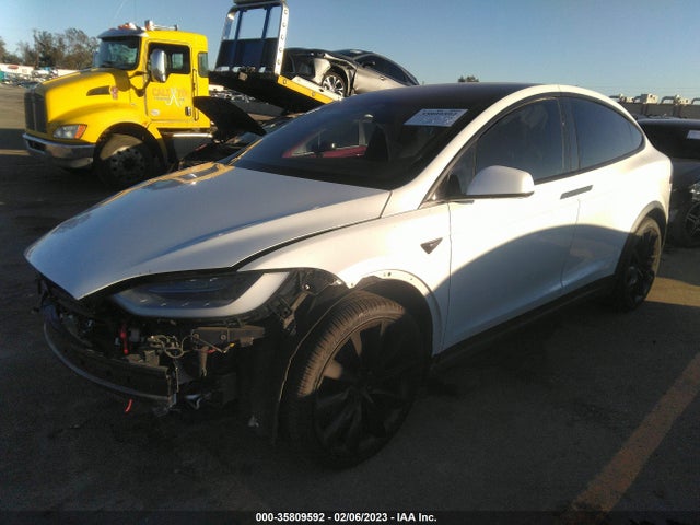 Tesla Model X Long Range 2020 5YJXCBE27LF270182 Image 2
