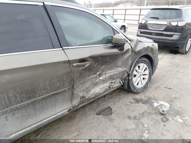 4S4BSBDC5F3241591 Subaru Outback 2.5i Premium