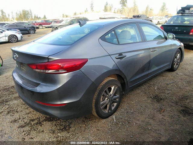 2018 HYUNDAI ELANTRA SEL VIN: 5NPD84LF6JH321997
