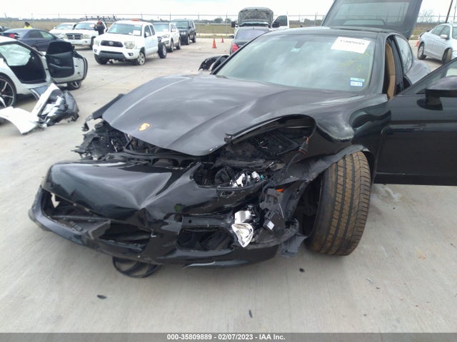 2016 Porsche Panamera, VIN: WP0AA2A70GL002347