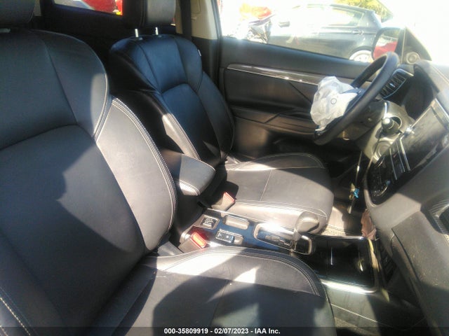 2019 Mitsubishi Outlander, VIN: JA4AD3A3XKZ009204
