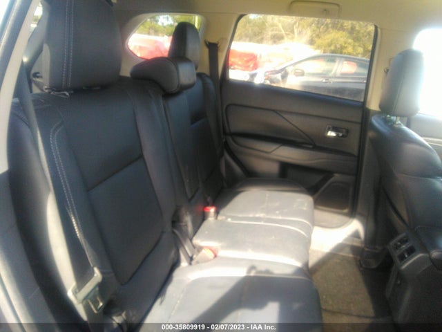 2019 Mitsubishi Outlander, VIN: JA4AD3A3XKZ009204