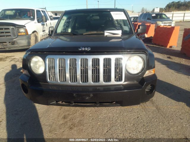 1J8FT28008D798045 Jeep Patriot Sport