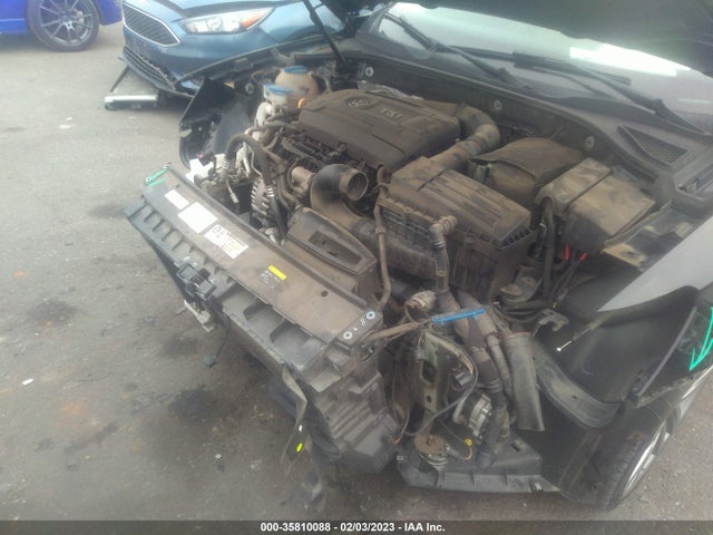 1VWDT7A37HC027116 Volkswagen Passat R-line W/comfort Pkg