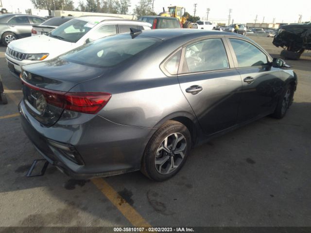 3KPF24AD0ME346852 KIA Forte Lxs