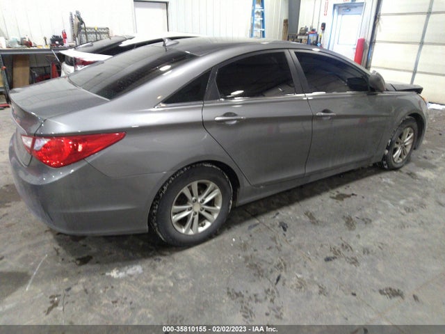 2013 HYUNDAI SONATA GLS VIN: 5NPEB4AC1DH554432