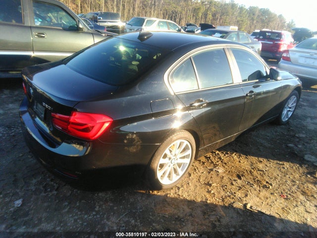 BMW 3 Series 320i 2018 WBA8A9C5XJAH14323 Image 4