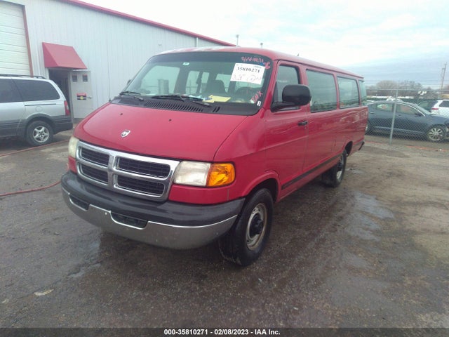 Dodge Ram Wagon 2000 2B5WB35Y9YK137820 Image 2