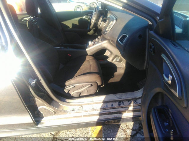1C3CCCABXFN684996 Chrysler 200 Limited