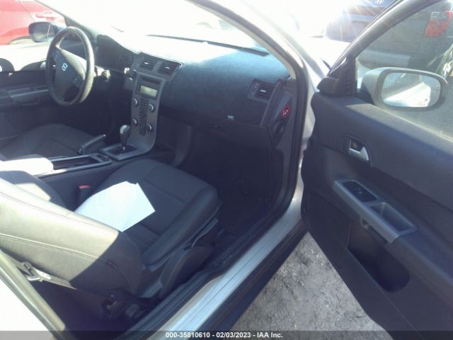 YV1672MK0B2196830 Volvo C30