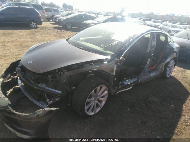 5YJ3E1EA8LF740679 Tesla Model 3 Standard Range