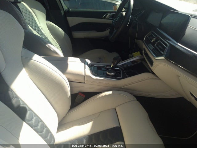 2022 BMW X5, VIN: 5YMJU0C08N9M60876