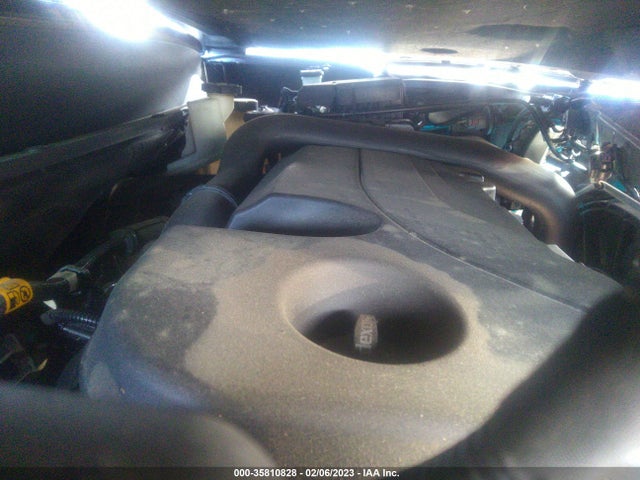Chevrolet EQUINOX LT 2018 3GNAXSEV8JS649157 Image 12