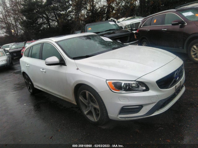 Volvo V60 T6 R-design Platinum 2015 YV1902SS8F1270916 главное изображение