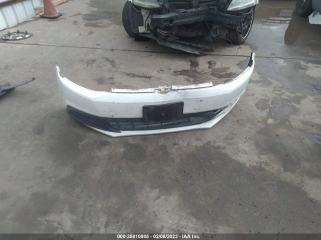 3VWD17AJ4EM237929 Volkswagen Jetta Sedan Se