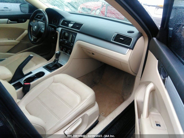 1VWBP7A39DC087842 Volkswagen Passat Se W/sunroof & Nav