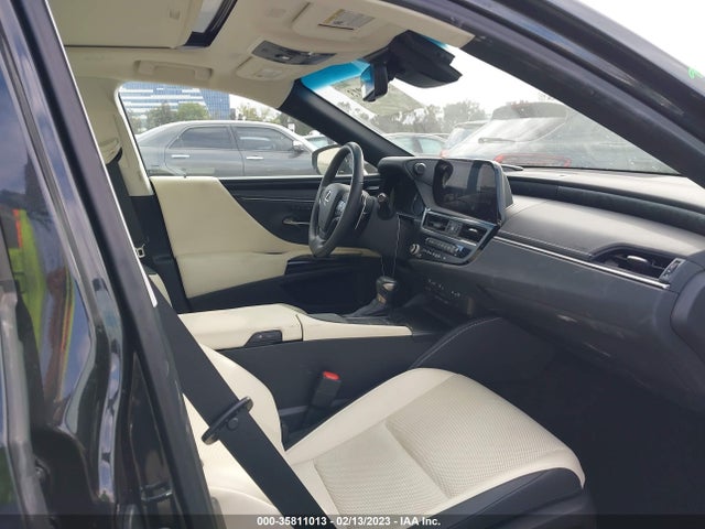 58ADA1C13NU024841 Lexus Es Es 300h