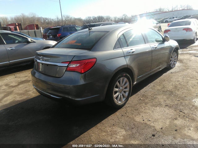 Chrysler 200 Limited 2013 1C3CCBCG3DN575621 Image 5
