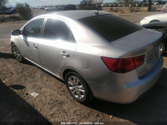 KNAFU4A27A5294455 KIA FORTE EX