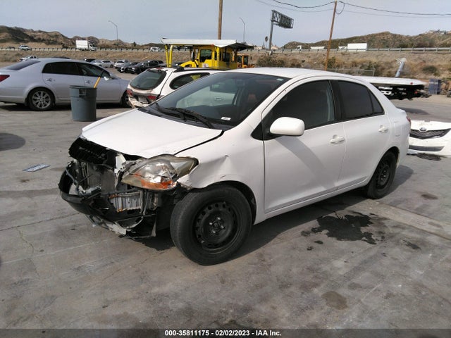 2010 TOYOTA YARIS VIN: JTDBT4K35A1375151