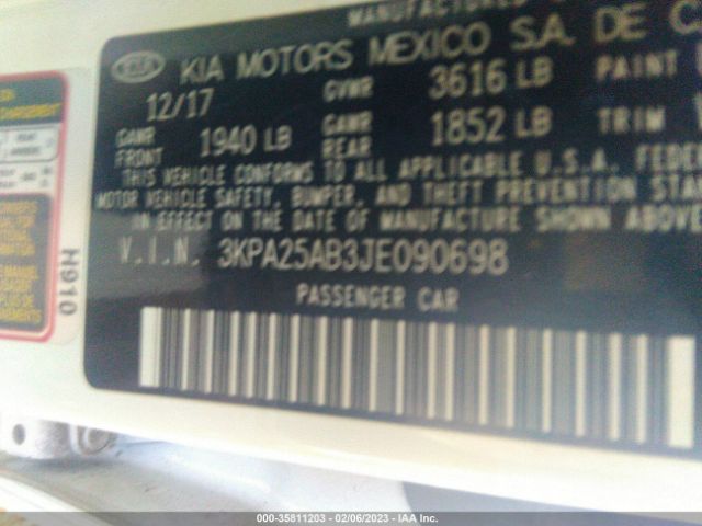 3KPA25AB3JE090698 KIA Rio 5-door Lx
