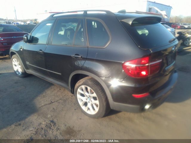5UXZV4C56BL738022 BMW X5 35i