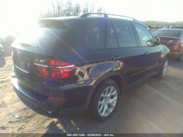 5UXZV4C56BL738022 BMW X5 35i