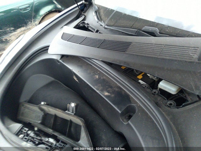 2018 Tesla 3, VIN: 5YJ3E1EB5JF115081