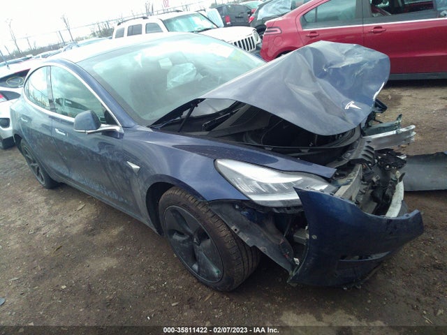 2018 Tesla 3, VIN: 5YJ3E1EB5JF115081