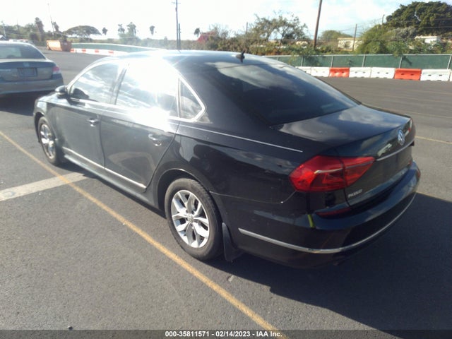 2016 Volkswagen Passat, VIN: 1VWAS7A31GC041212
