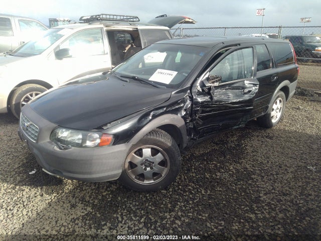 Volvo V70 2003 YV1SZ59H831109738 Image 2